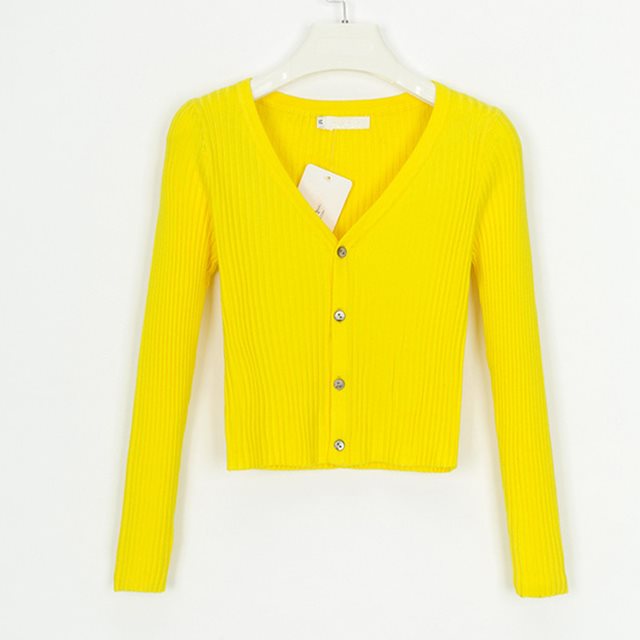 Minimalist Buttoned Slim Knit Cardigan – Soft Lightweight Sweater.